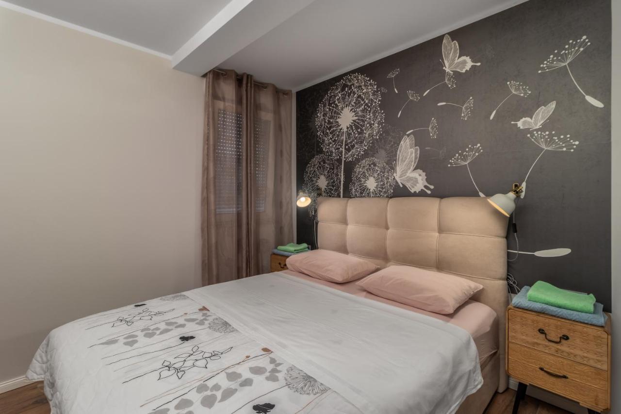 Adastra apartmani Rijeka Bagian luar foto