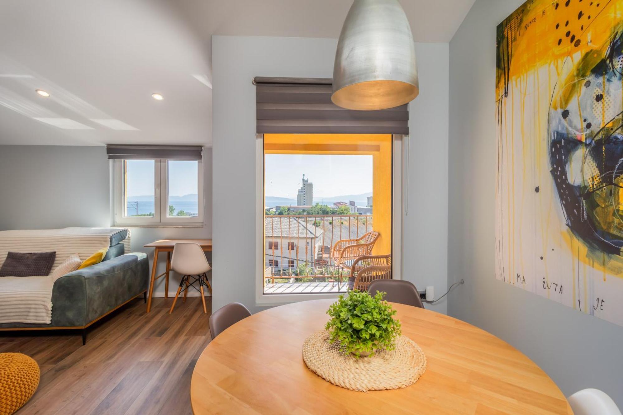 Adastra apartmani Rijeka Bagian luar foto