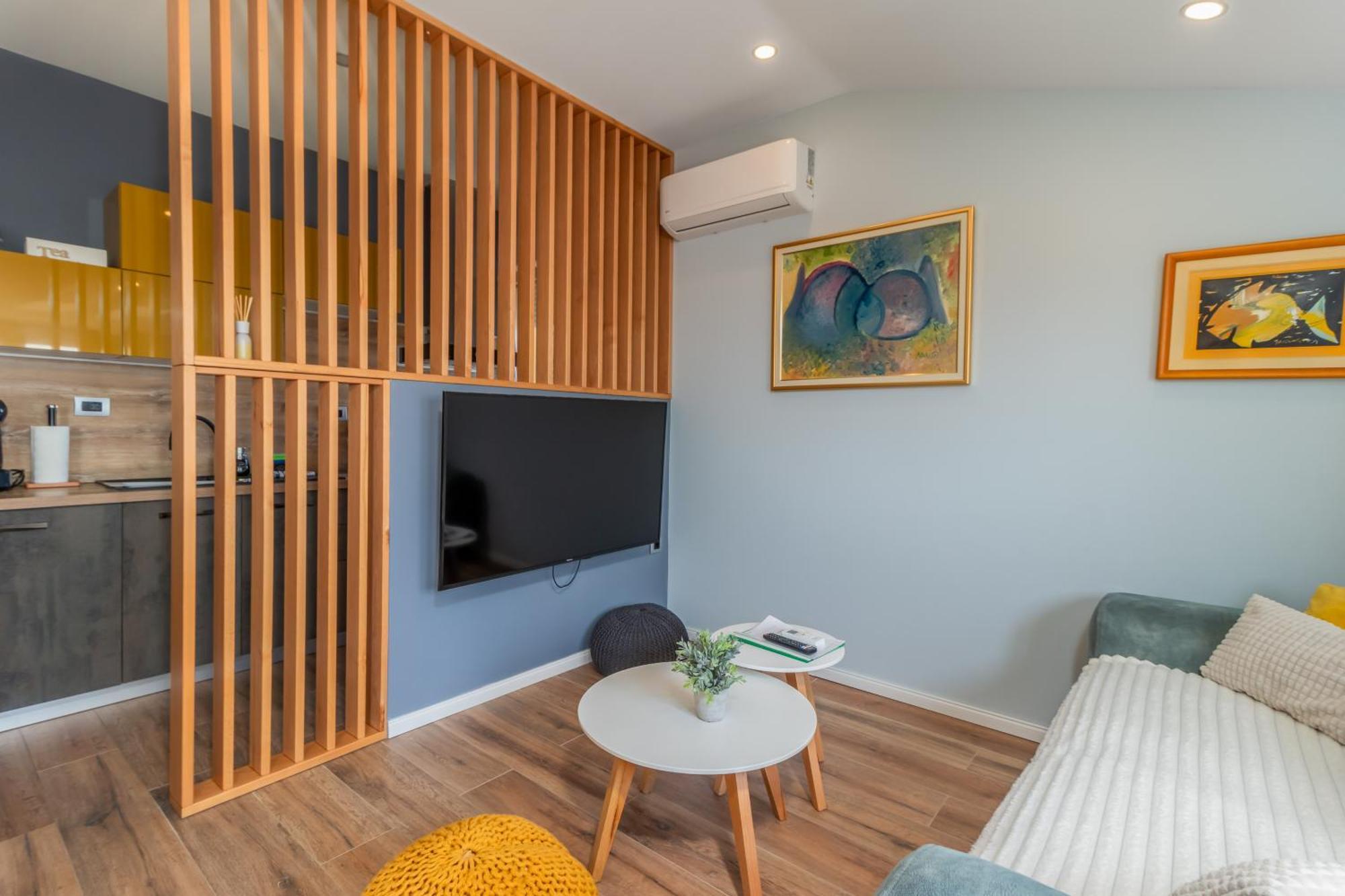 Adastra apartmani Rijeka Bagian luar foto