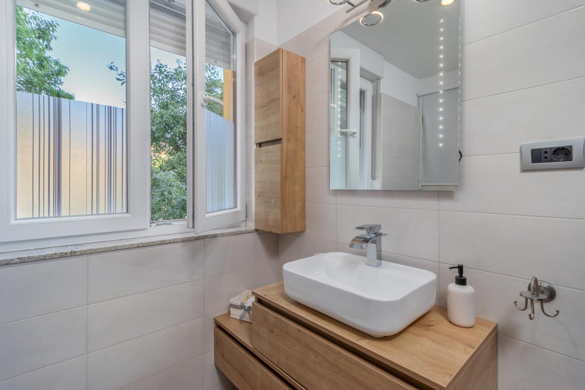 Adastra apartmani Rijeka Bagian luar foto